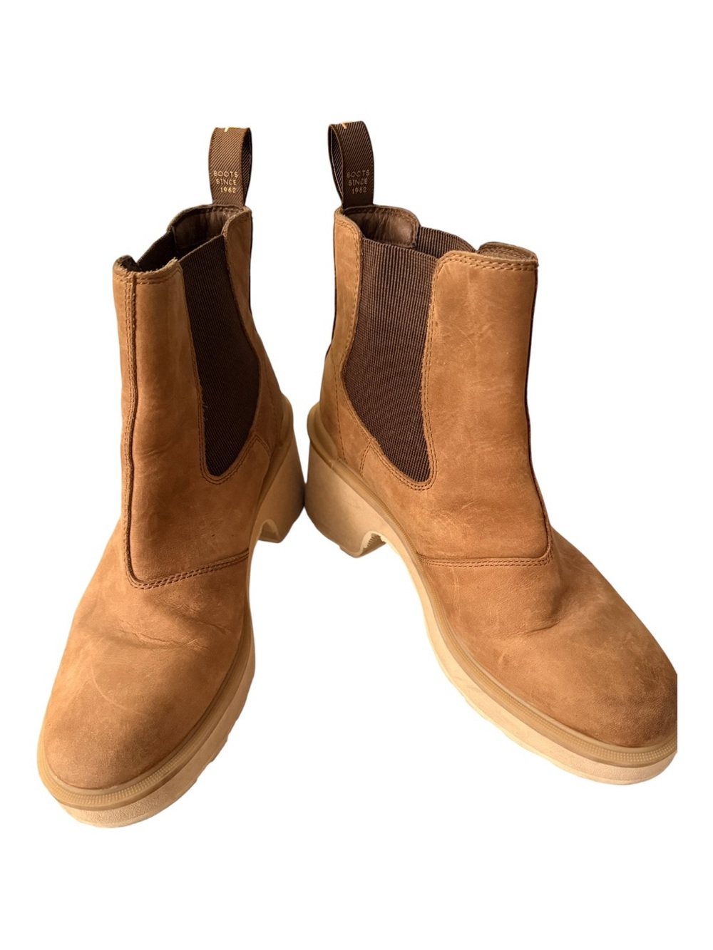 Sorel suede Chelsea Lug Sole Boots waterproof fall cozy flannel cottagecore 9.5